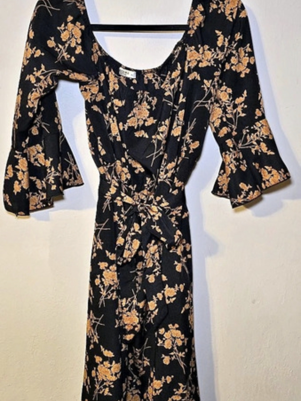 CECEIKA Floral Mini Dress in Black & Orange Size XL Like New